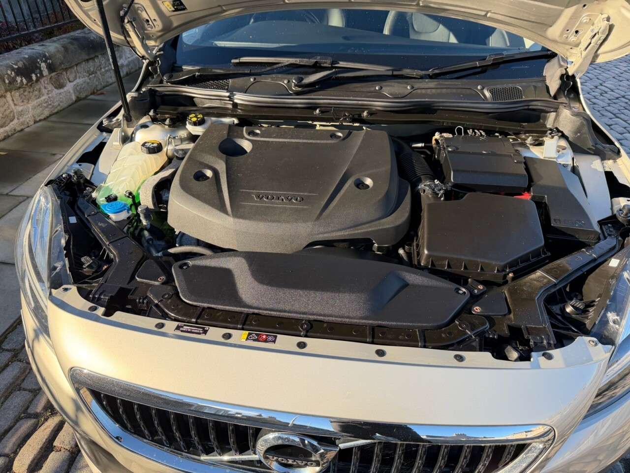 2016 VOLVO V40 CROSS COUNTRY 2016 VOLVO V40 CROSS COUNTRY