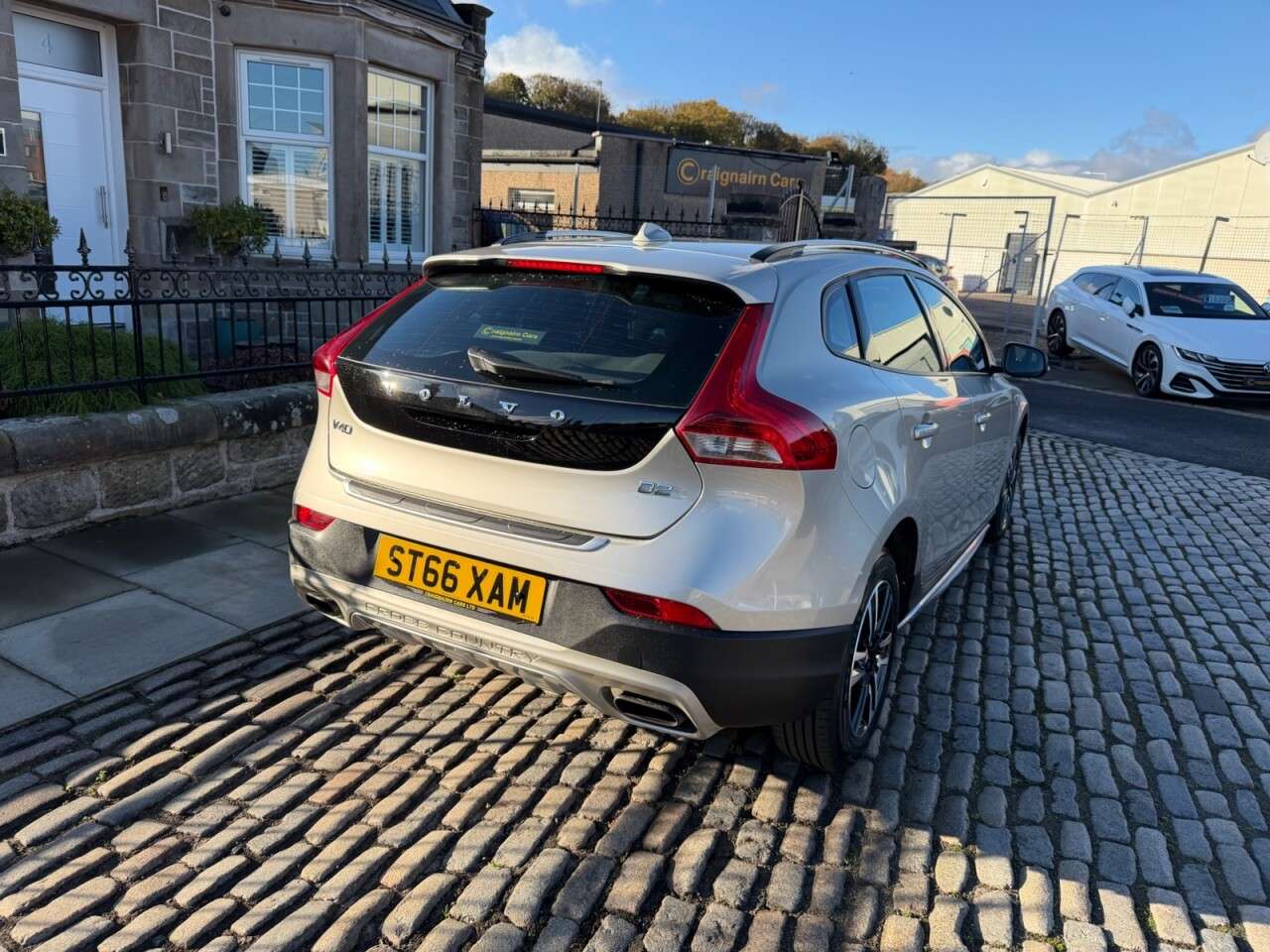 2016 VOLVO V40 CROSS COUNTRY 2016 VOLVO V40 CROSS COUNTRY