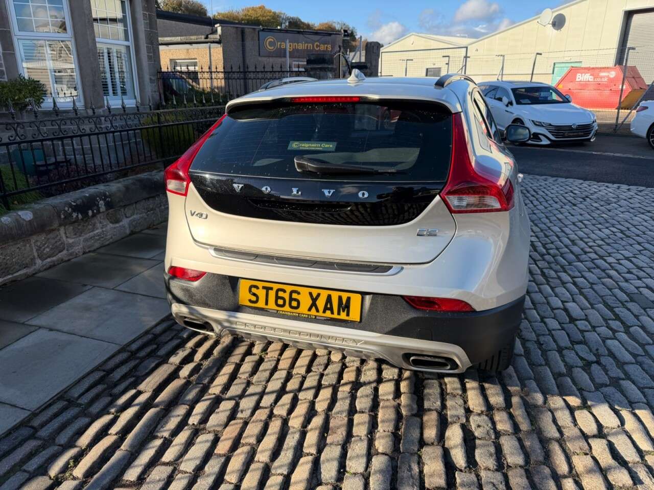 2016 VOLVO V40 CROSS COUNTRY 2016 VOLVO V40 CROSS COUNTRY