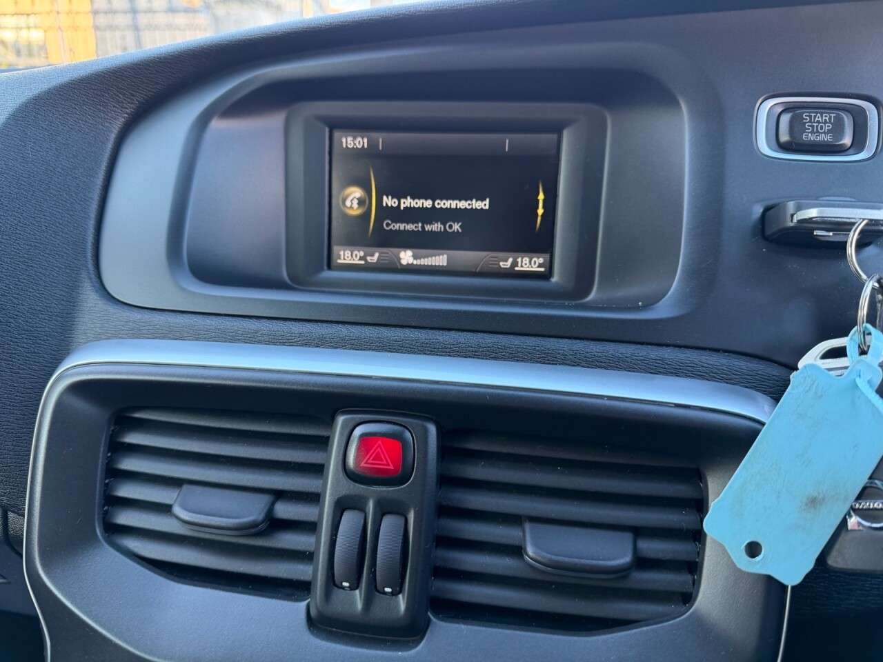 2016 VOLVO V40 CROSS COUNTRY 2016 VOLVO V40 CROSS COUNTRY