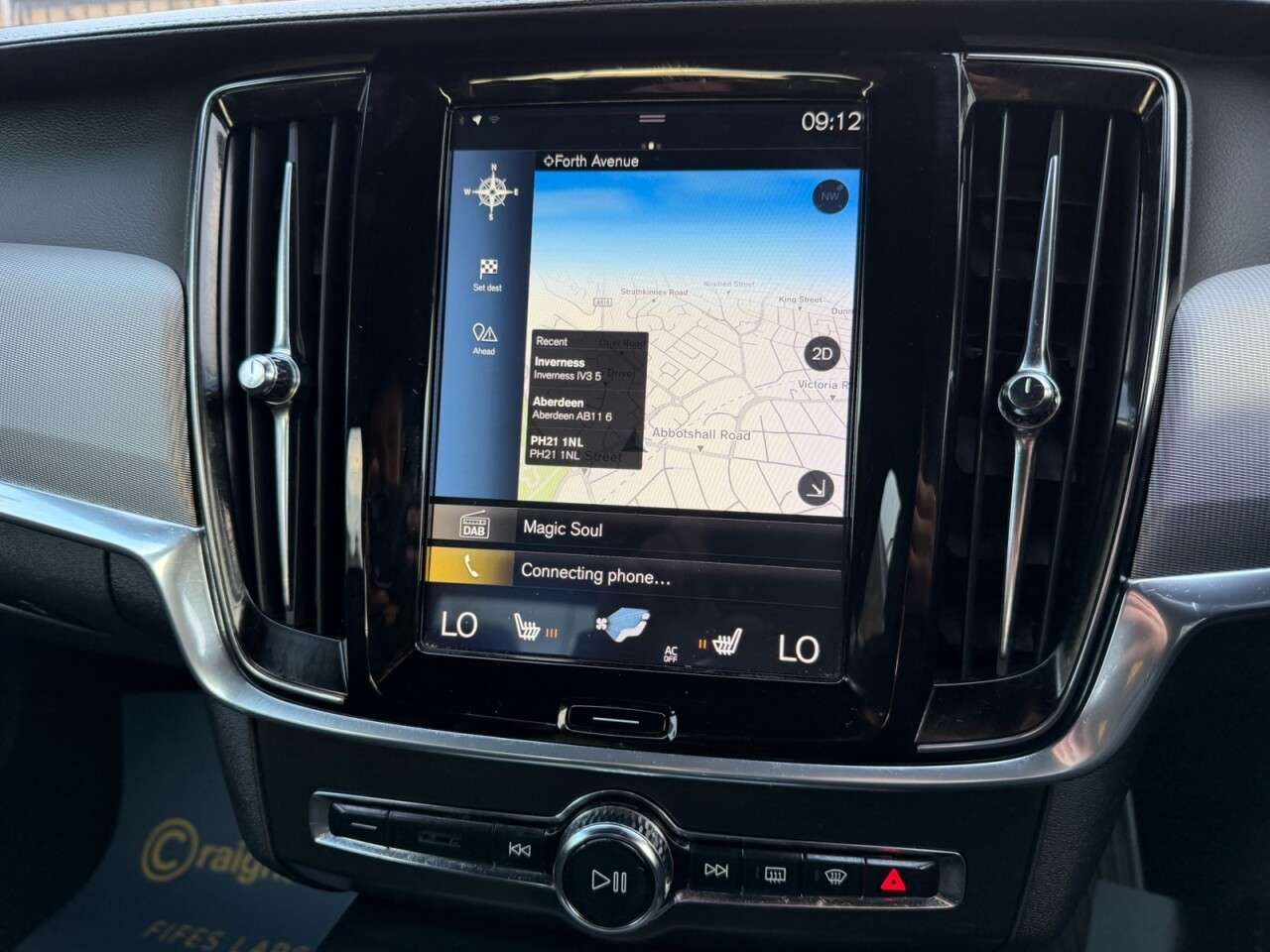 2018 VOLVO S90 2018 VOLVO S90