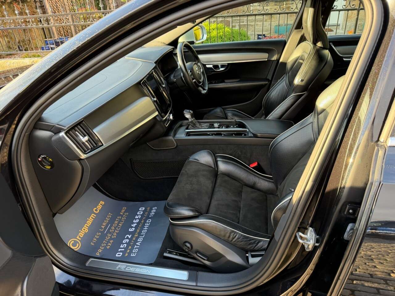 2018 VOLVO S90 2018 VOLVO S90