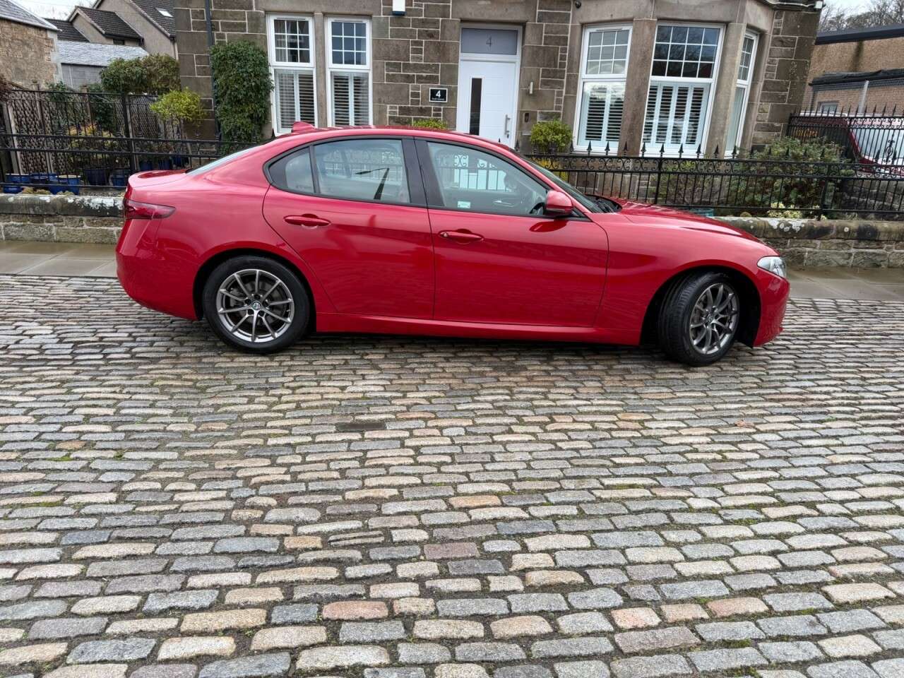 2017 ALFA ROMEO GIULIA 2017 ALFA ROMEO GIULIA