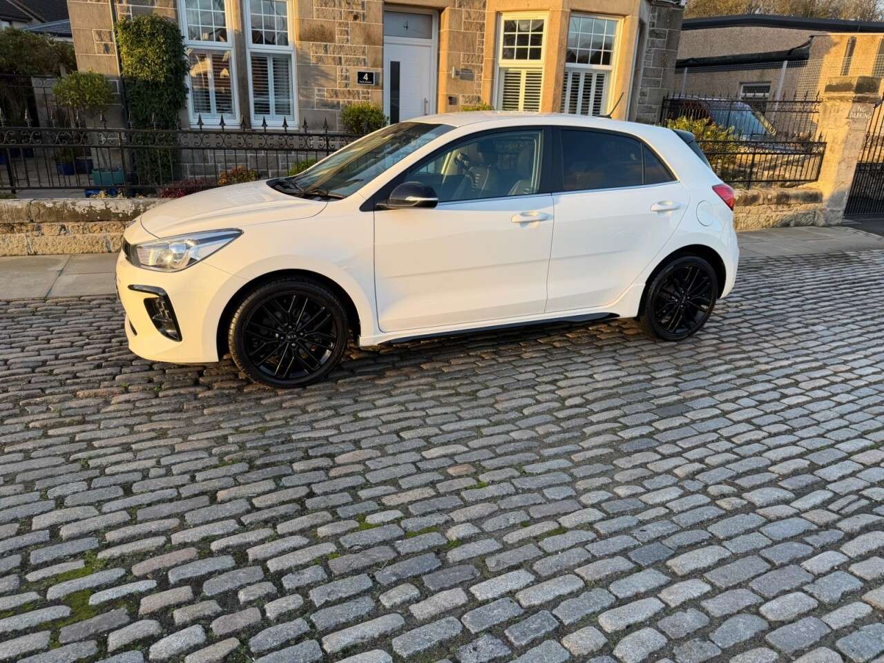 2020 KIA RIO 2020 KIA RIO