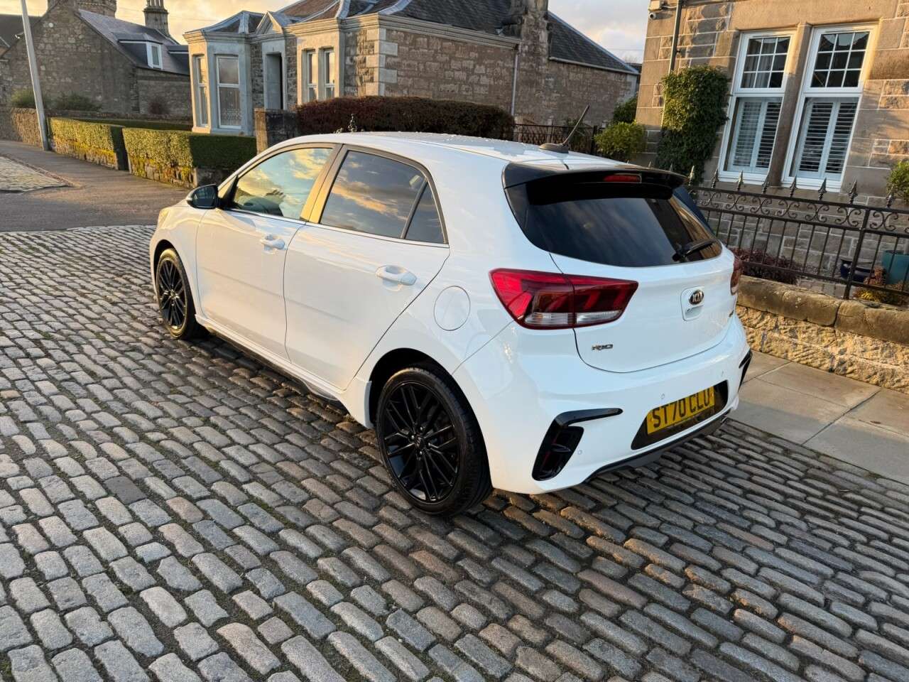 2020 KIA RIO 2020 KIA RIO