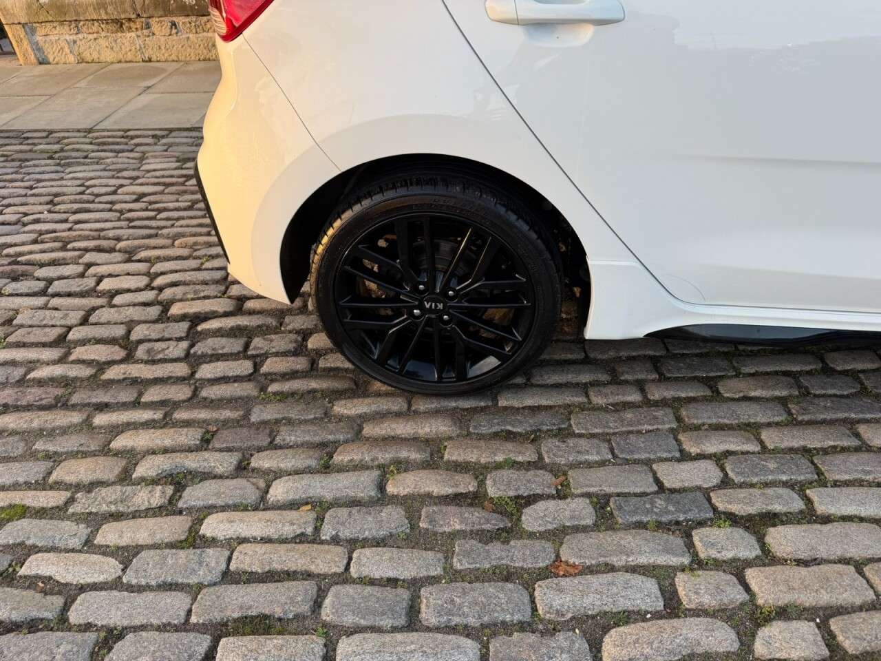 2020 KIA RIO 2020 KIA RIO