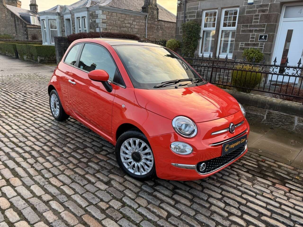 A 2024 FIAT 500 1.0 MHEV Hatchback 3dr Petrol Manual Euro 6 (s/s) (70 bhp) A 2024 FIAT 500 1.0 MHEV Hatchback 3dr Petrol Manual Euro 6 (s/s) (70 bhp)