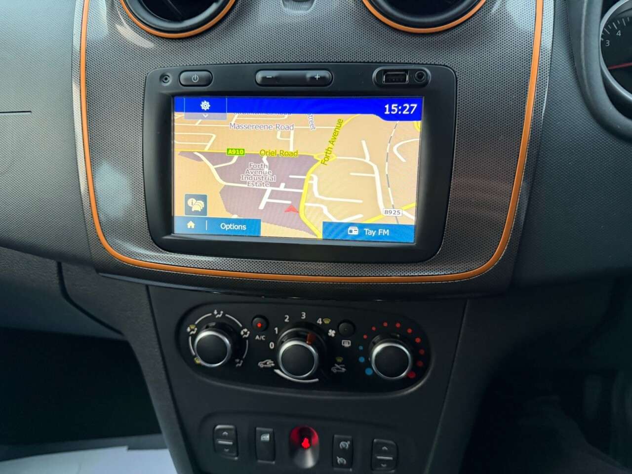 2017 DACIA LOGAN MCV STEPWAY 2017 DACIA LOGAN MCV STEPWAY