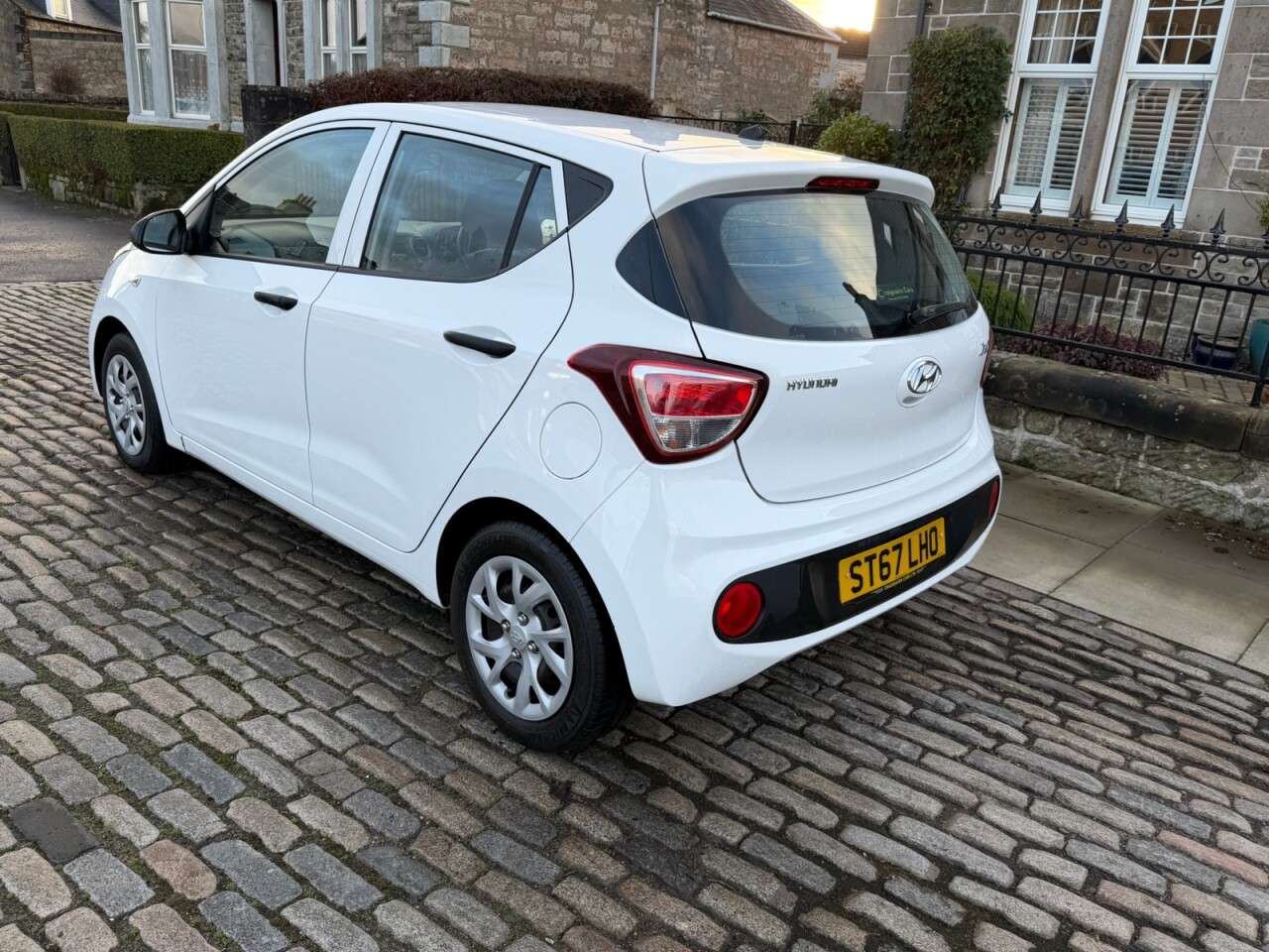 2017 HYUNDAI I10 2017 HYUNDAI I10