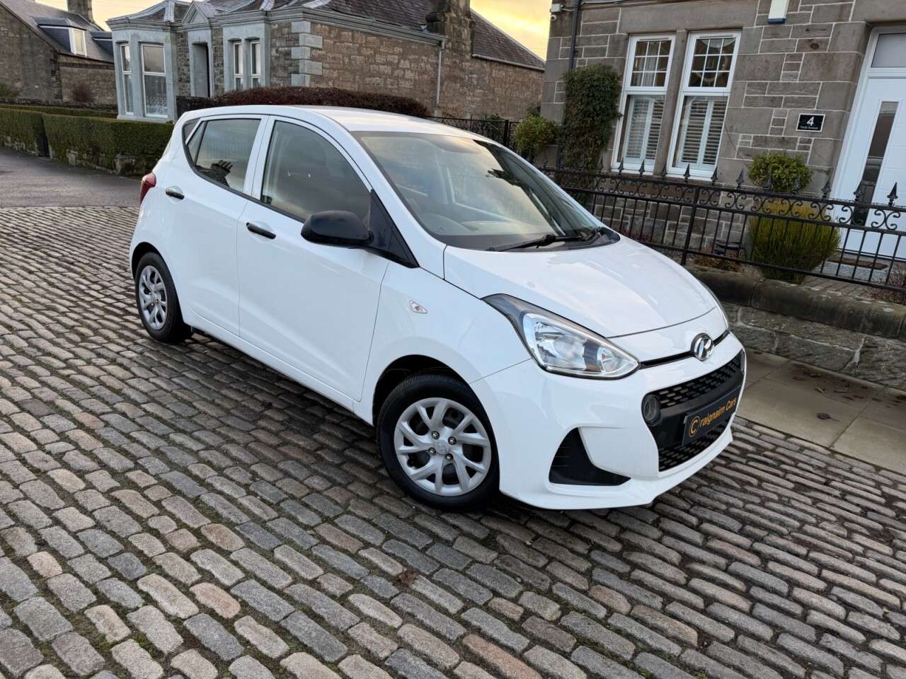 A 2017 HYUNDAI I10 1.0 S Hatchback 5dr Petrol Manual Euro 6 (66 ps) Over 100 cars in stock A 2017 HYUNDAI I10 1.0 S Hatchback 5dr Petrol Manual Euro 6 (66 ps) Over 100 cars in stock