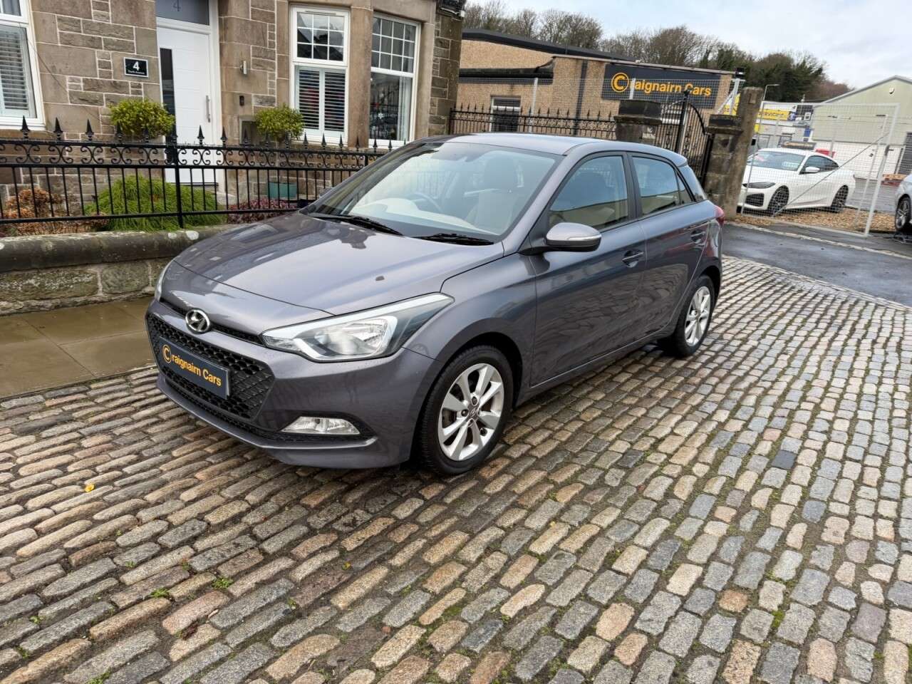 A 2015 HYUNDAI I20 1.2 Blue Drive SE Hatchback 5dr Petrol Manual Euro 6 (s/s) (84 ps) Over 100 A 2015 HYUNDAI I20 1.2 Blue Drive SE Hatchback 5dr Petrol Manual Euro 6 (s/s) (84 ps) Over 100