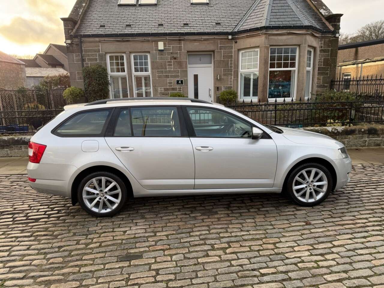 2015 SKODA OCTAVIA 2015 SKODA OCTAVIA