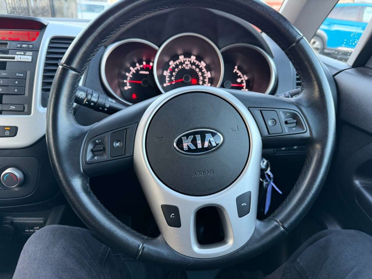 2015 KIA VENGA 2015 KIA VENGA
