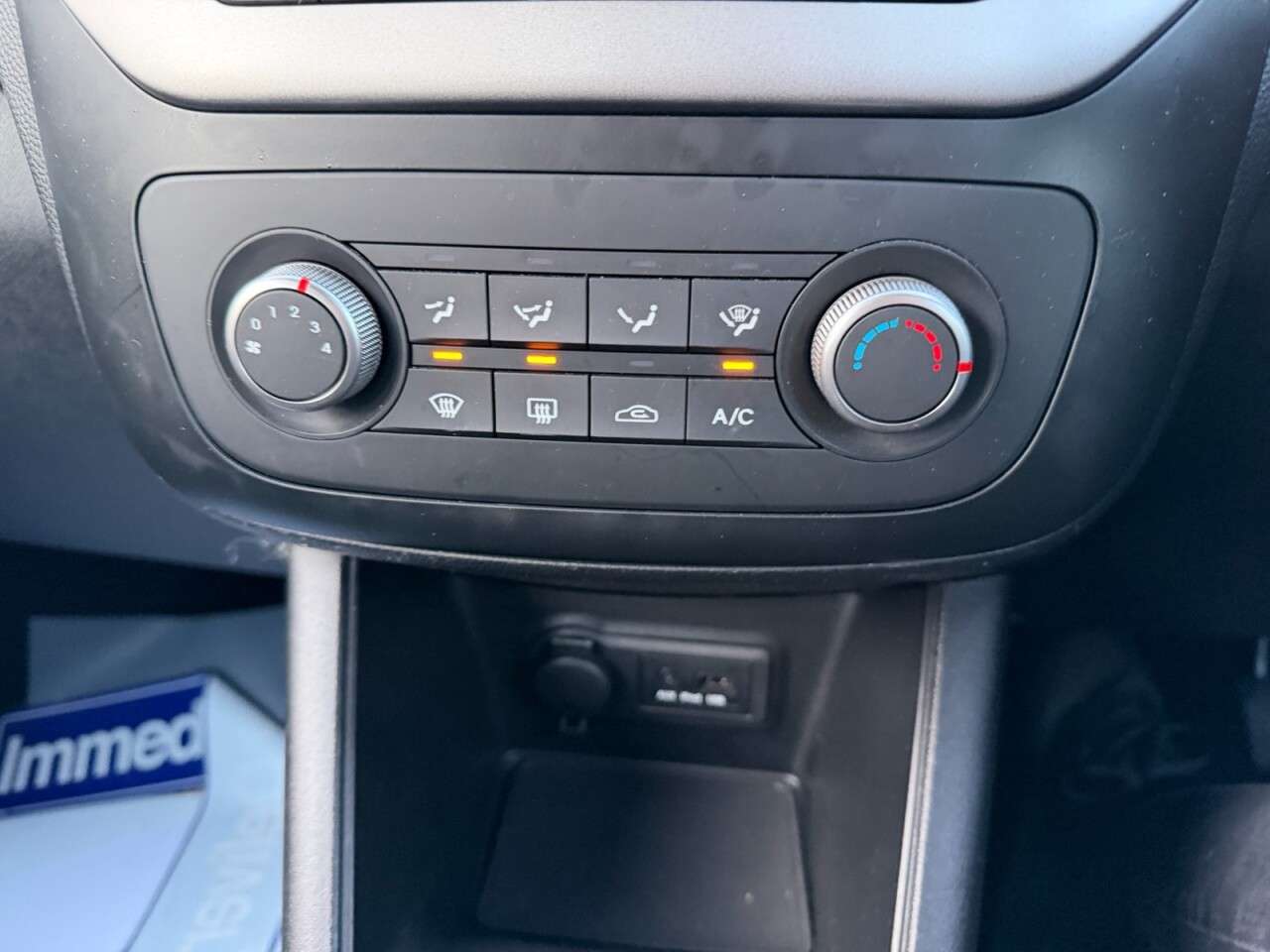 2015 KIA VENGA 2015 KIA VENGA