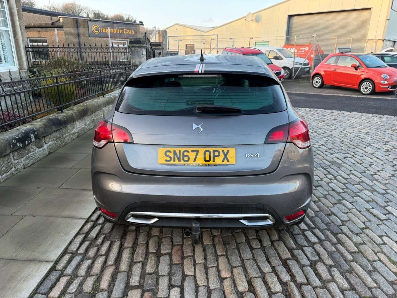 2017 DS AUTOMOBILES DS 4 2017 DS AUTOMOBILES DS 4