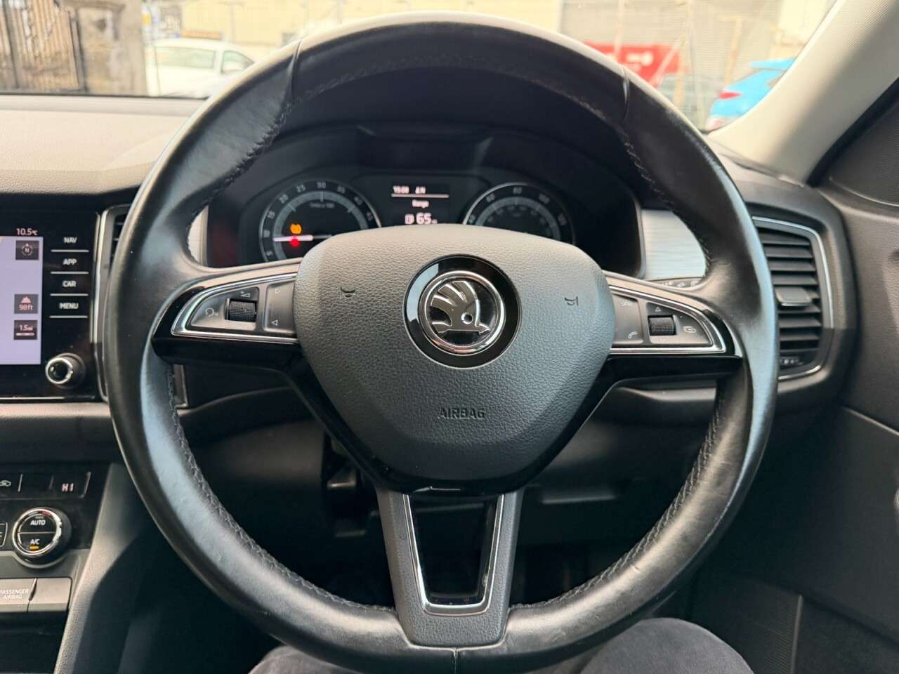 null SKODA KODIAQ null SKODA KODIAQ