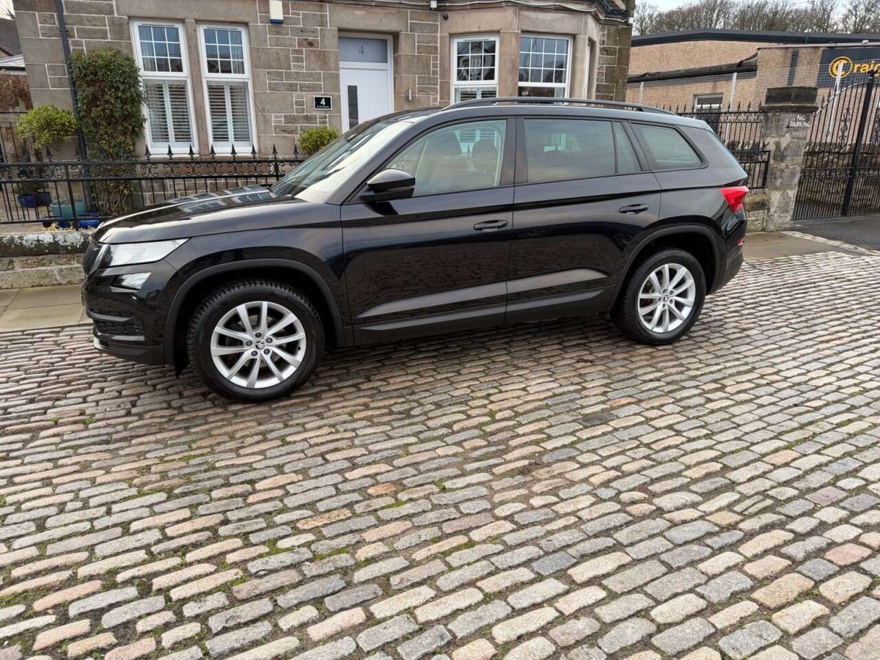 null SKODA KODIAQ null SKODA KODIAQ
