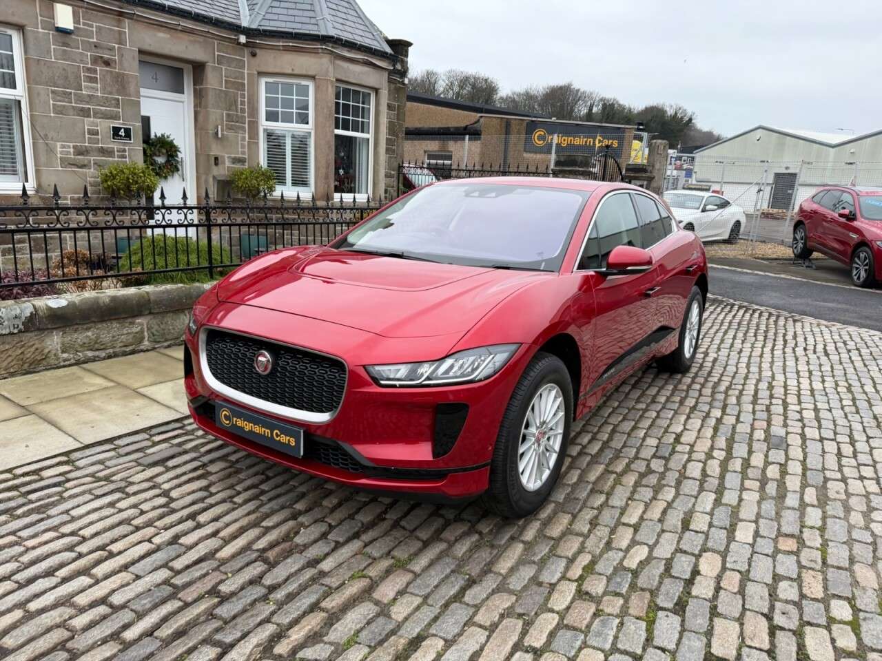 A 2020 JAGUAR I-PACE 400 90kWh S SUV 5dr Electric Auto 4WD (400 ps) A 2020 JAGUAR I-PACE 400 90kWh S SUV 5dr Electric Auto 4WD (400 ps)
