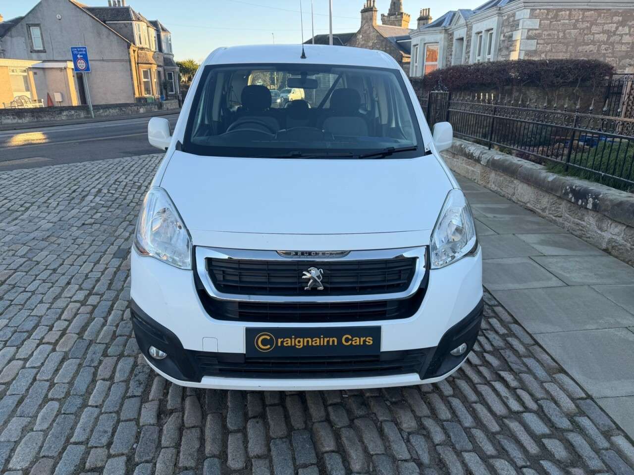 2015 PEUGEOT PARTNER TEPEE 2015 PEUGEOT PARTNER TEPEE