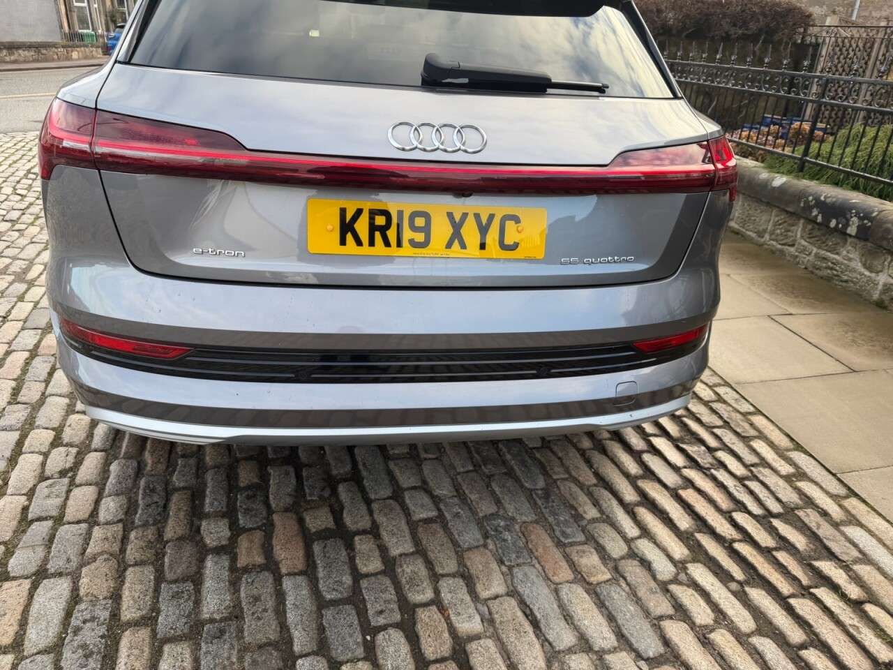 2019 AUDI E-TRON 2019 AUDI E-TRON