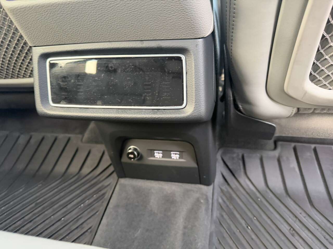 2019 AUDI E-TRON 2019 AUDI E-TRON