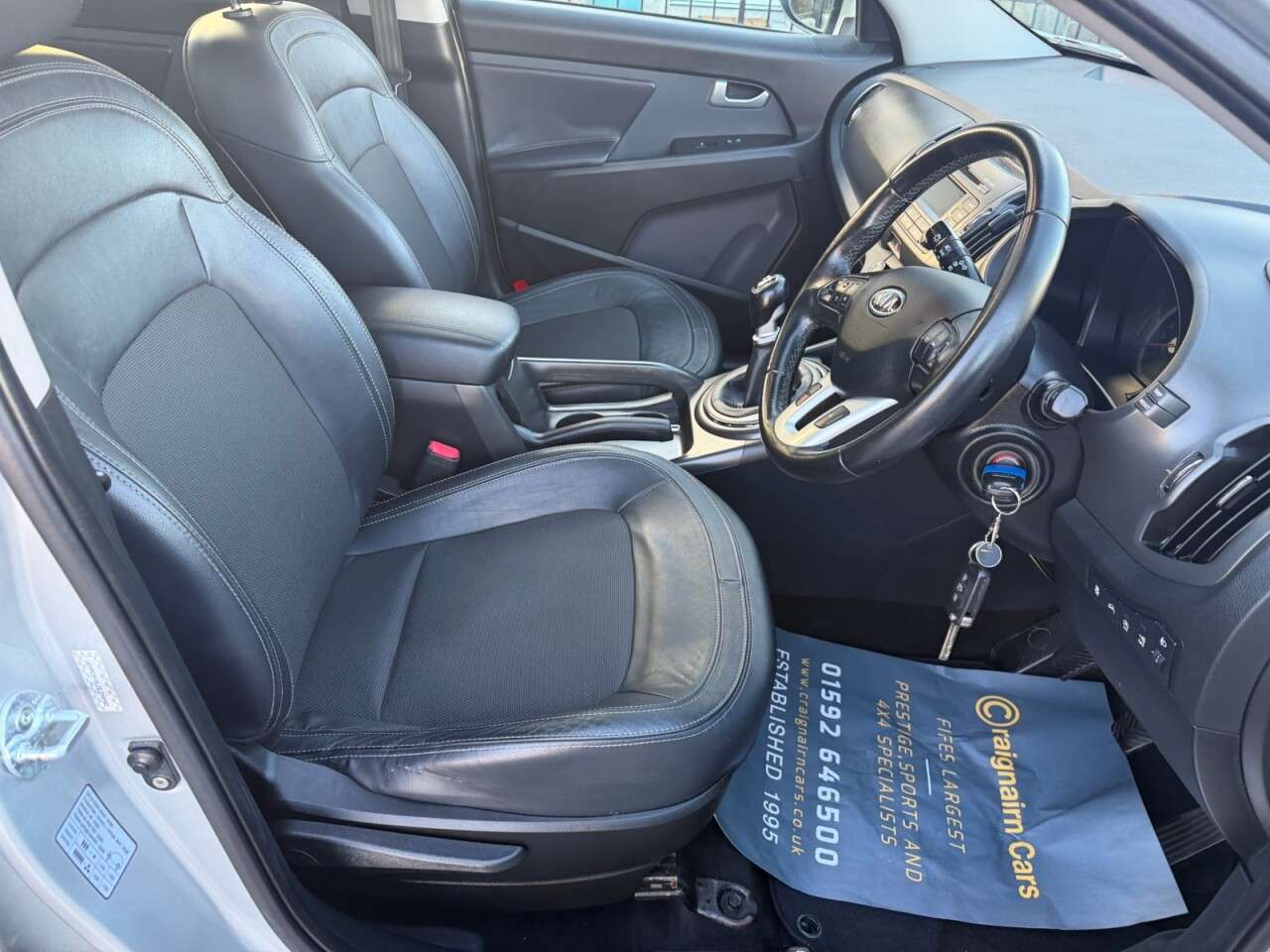 A 2012 KIA SPORTAGE 1.7 CRDi EcoDynamics 2 SUV 5dr Diesel Manual 2WD Euro 5 (s/s) (114 bhp) Ove A 2012 KIA SPORTAGE 1.7 CRDi EcoDynamics 2 SUV 5dr Diesel Manual 2WD Euro 5 (s/s) (114 bhp) Ove