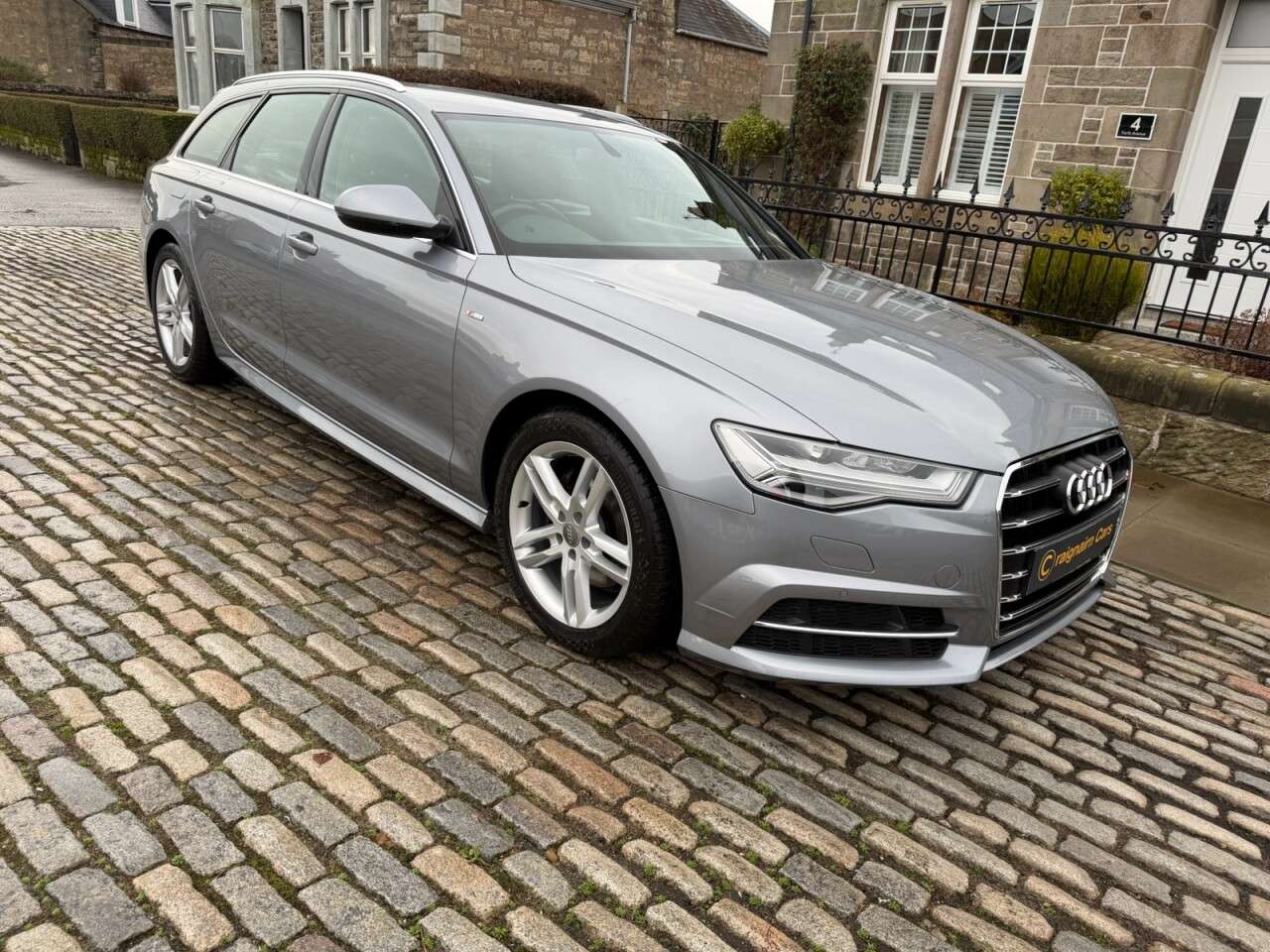 A 2018 AUDI A6 AVANT 2.0 TDI ultra S line Estate 5dr Diesel S Tronic Euro 6 (s/s) (190 ps) A 2018 AUDI A6 AVANT 2.0 TDI ultra S line Estate 5dr Diesel S Tronic Euro 6 (s/s) (190 ps)