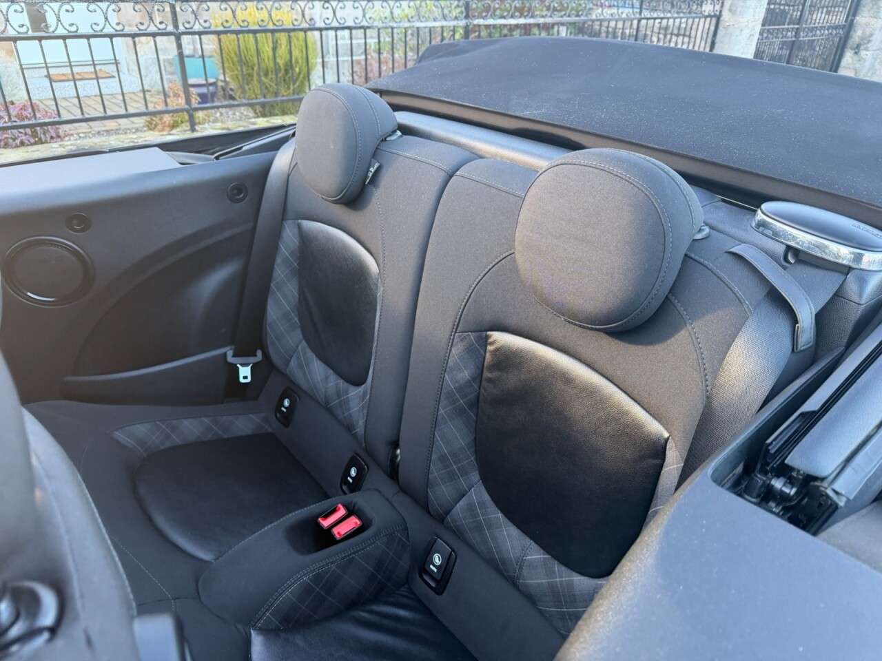 2018 MINI CONVERTIBLE 2018 MINI CONVERTIBLE