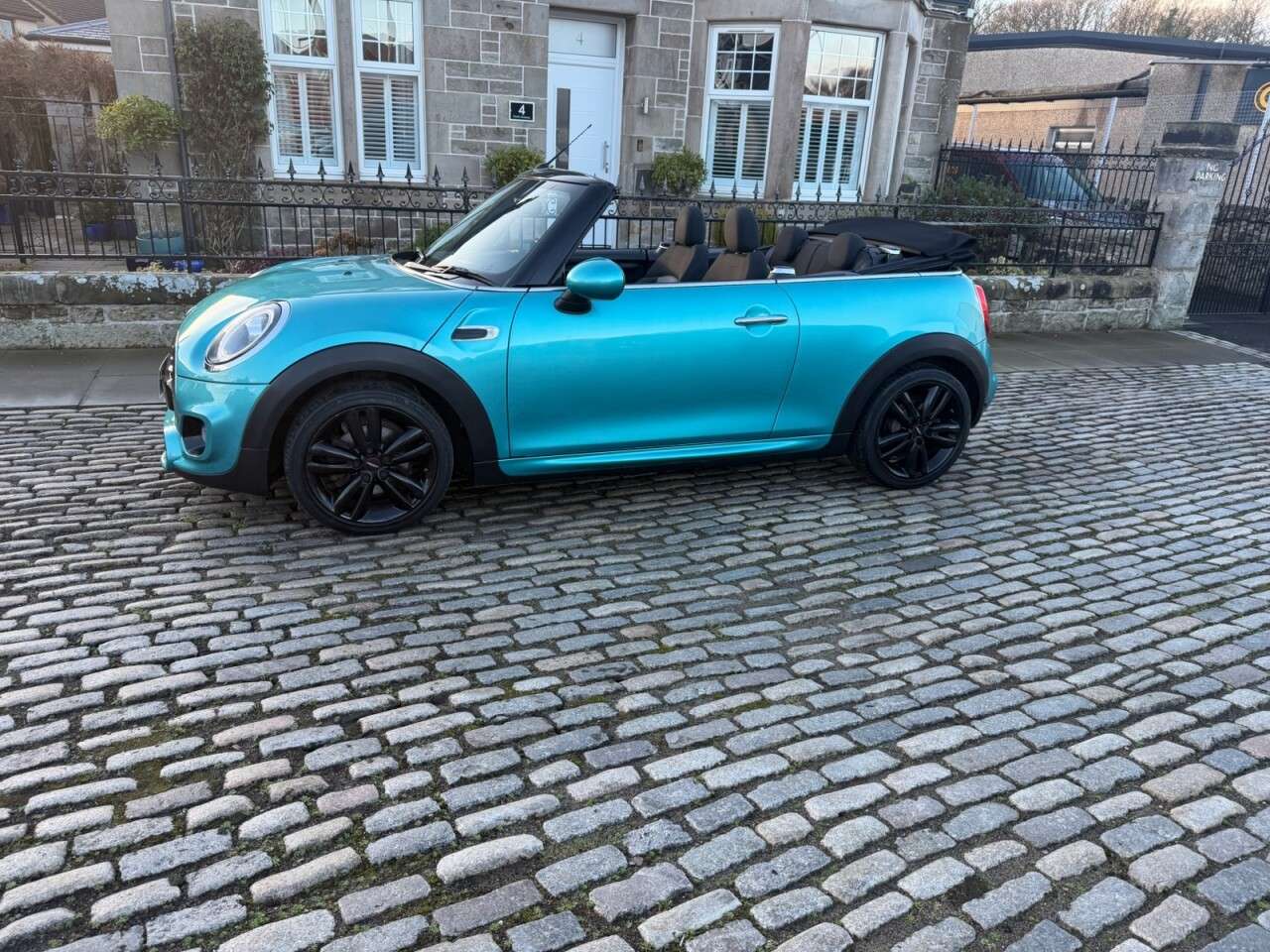 2018 MINI CONVERTIBLE 2018 MINI CONVERTIBLE