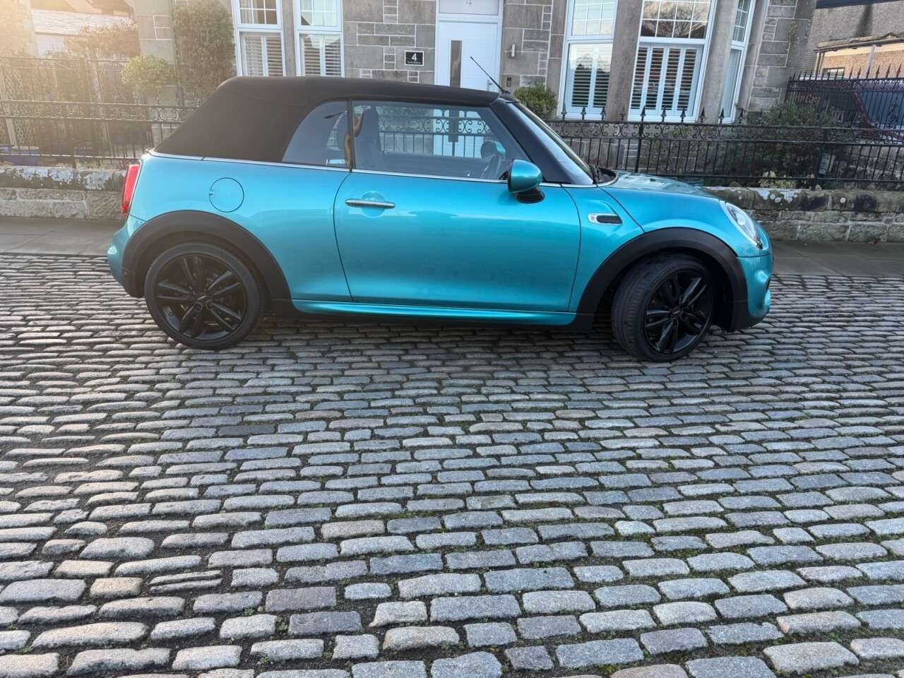 2018 MINI CONVERTIBLE 2018 MINI CONVERTIBLE