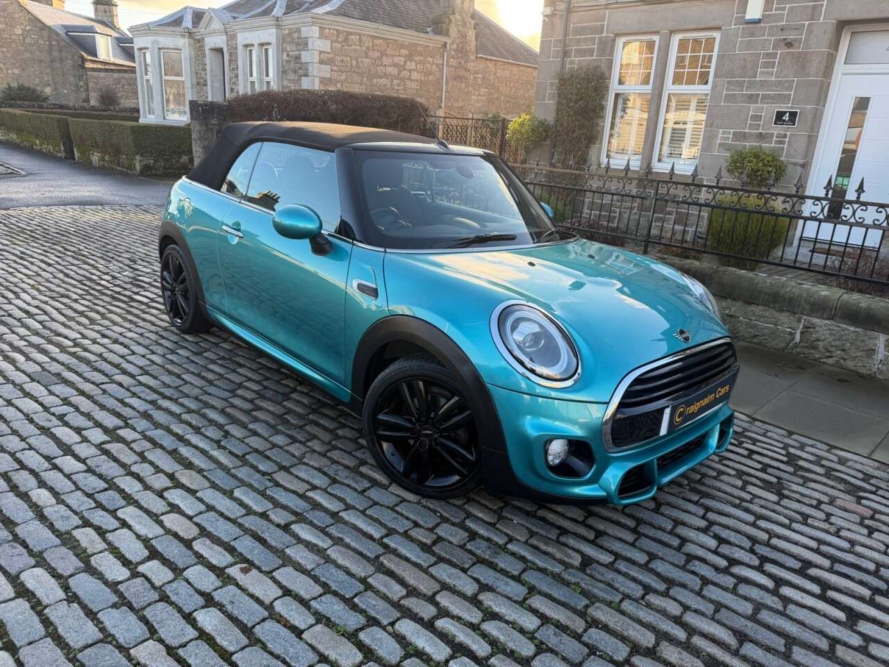 2018 MINI CONVERTIBLE 2018 MINI CONVERTIBLE
