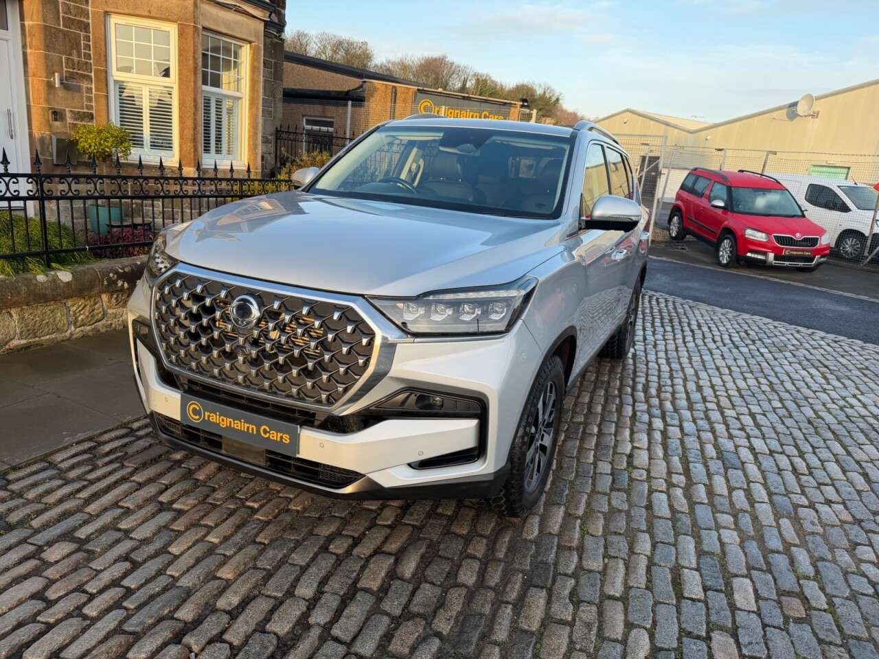 A 2021 SSANGYONG REXTON 2.2D Ultimate SUV 5dr Diesel T-Tronic 4WD Euro 6 (202 ps) A 2021 SSANGYONG REXTON 2.2D Ultimate SUV 5dr Diesel T-Tronic 4WD Euro 6 (202 ps)