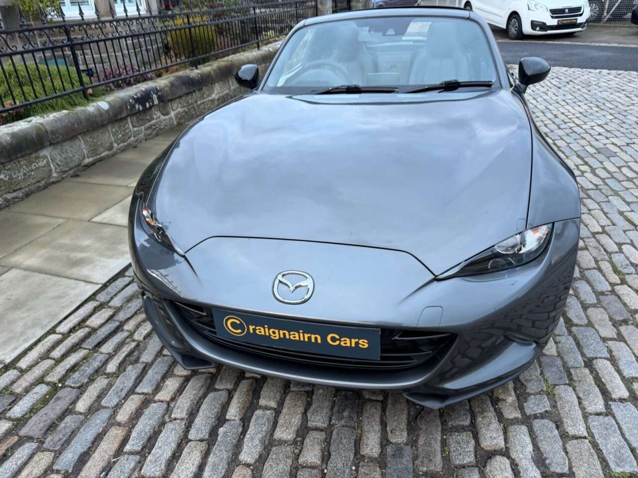 2017 MAZDA MX-5 RF 2017 MAZDA MX-5 RF