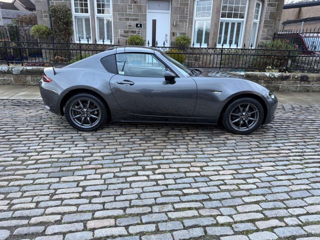 2017 MAZDA MX-5 RF 2017 MAZDA MX-5 RF