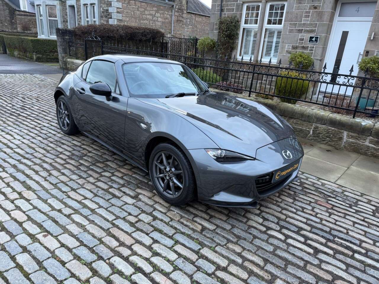2017 MAZDA MX-5 RF 2017 MAZDA MX-5 RF