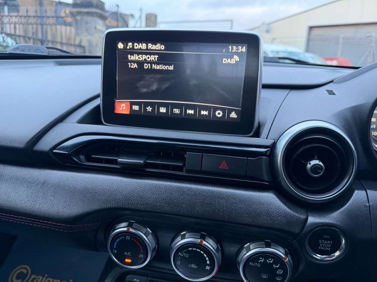 2017 MAZDA MX-5 RF 2017 MAZDA MX-5 RF