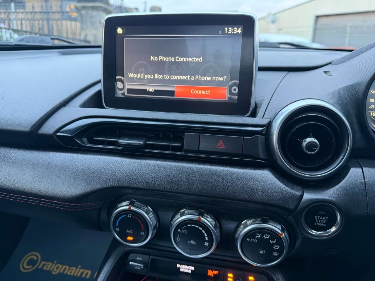 2017 MAZDA MX-5 RF 2017 MAZDA MX-5 RF