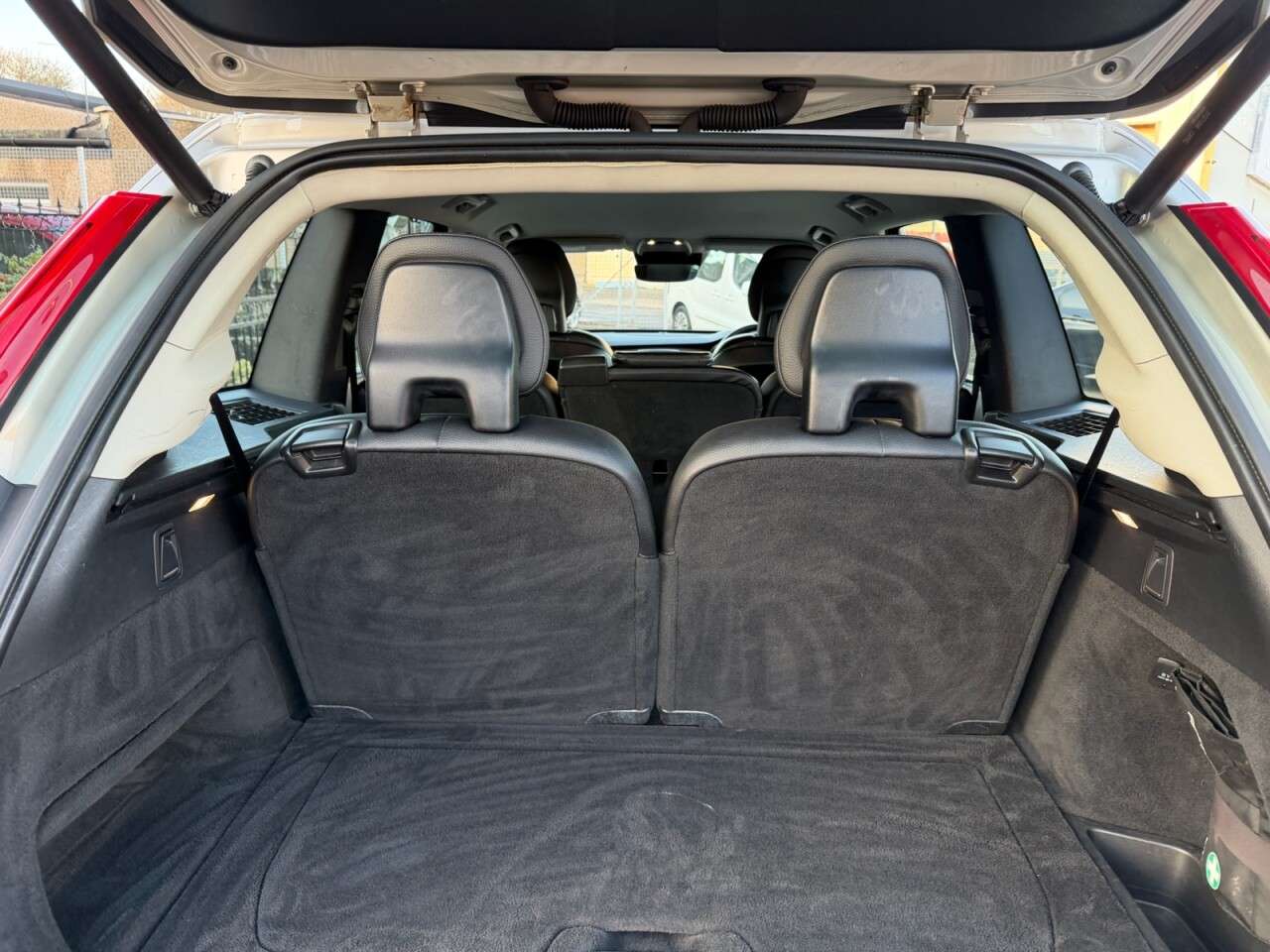 2015 VOLVO XC90 2015 VOLVO XC90