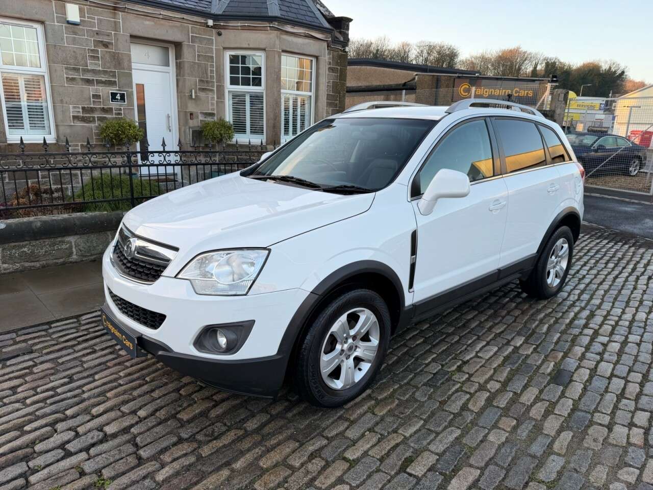A 2014 VAUXHALL ANTARA 2.2 CDTi Exclusiv SUV 5dr Diesel Manual 2WD Euro 5 (s/s) (163 ps) A 2014 VAUXHALL ANTARA 2.2 CDTi Exclusiv SUV 5dr Diesel Manual 2WD Euro 5 (s/s) (163 ps)
