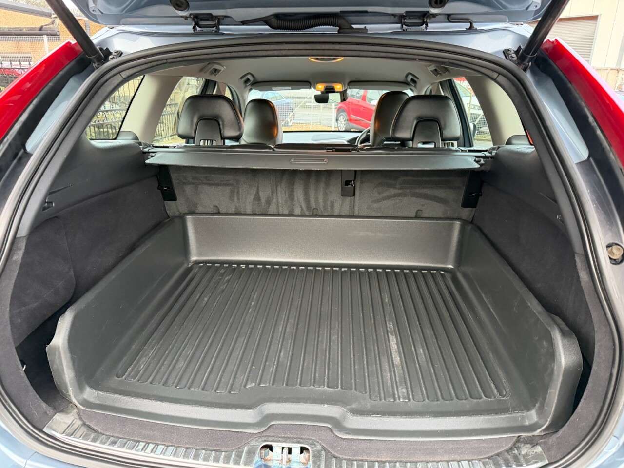 2017 VOLVO XC60 2017 VOLVO XC60