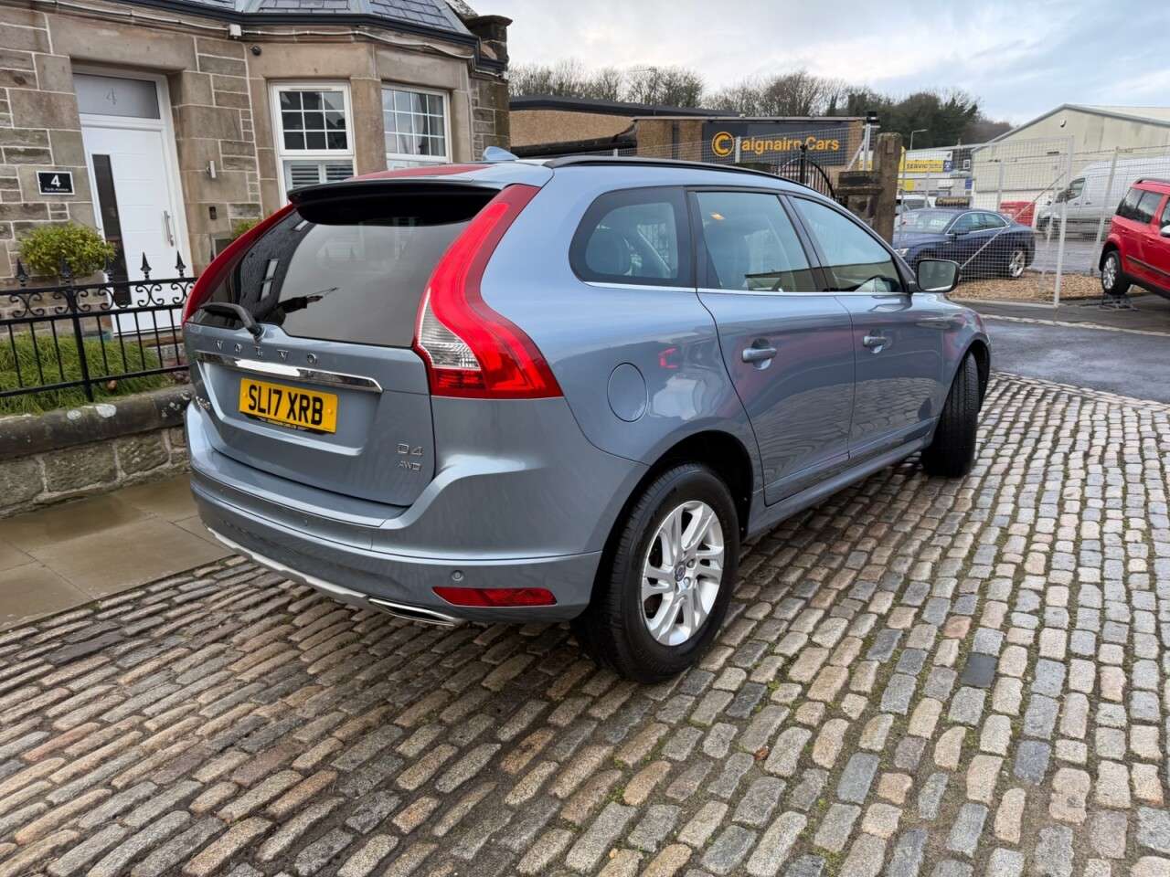 2017 VOLVO XC60 2017 VOLVO XC60