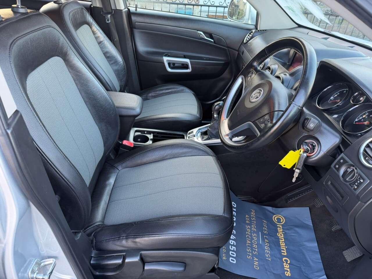 A 2013 VAUXHALL ANTARA 2.2 CDTi Exclusiv SUV 5dr Diesel Manual 4WD Euro 5 (s/s) (163 ps) A 2013 VAUXHALL ANTARA 2.2 CDTi Exclusiv SUV 5dr Diesel Manual 4WD Euro 5 (s/s) (163 ps)