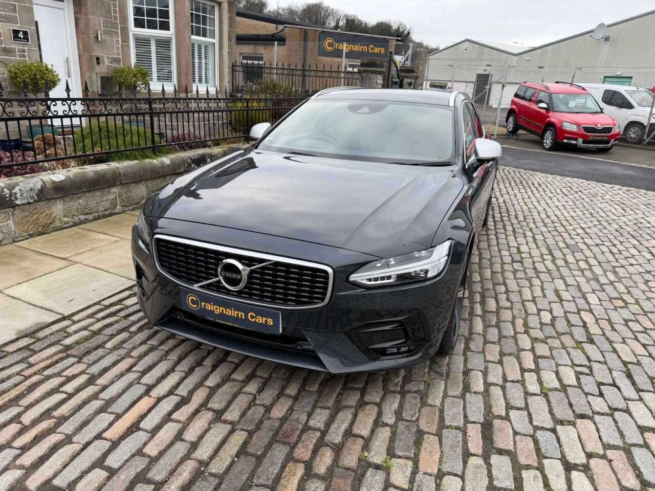 2018 VOLVO V90 2018 VOLVO V90