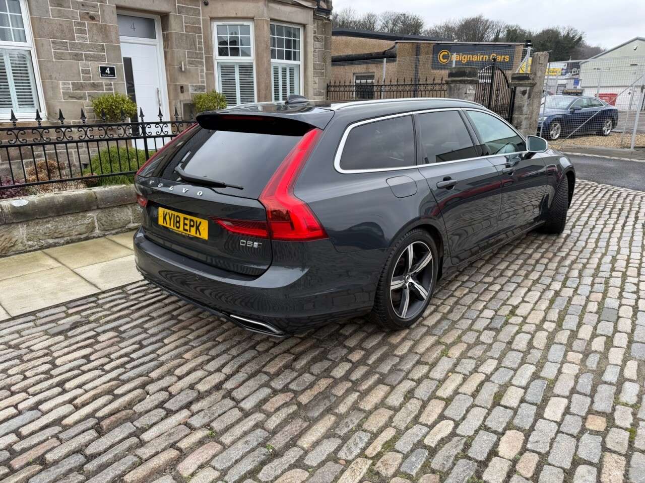 2018 VOLVO V90 2018 VOLVO V90