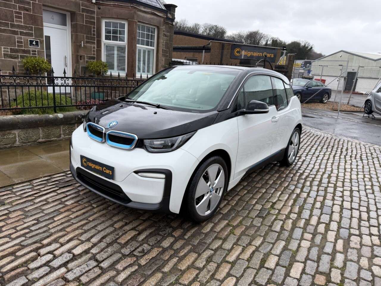 A 2018 BMW I3 33kWh Hatchback 5dr Petrol Plug-in Hybrid Auto Euro 6 (s/s) (Range Extender A 2018 BMW I3 33kWh Hatchback 5dr Petrol Plug-in Hybrid Auto Euro 6 (s/s) (Range Extender