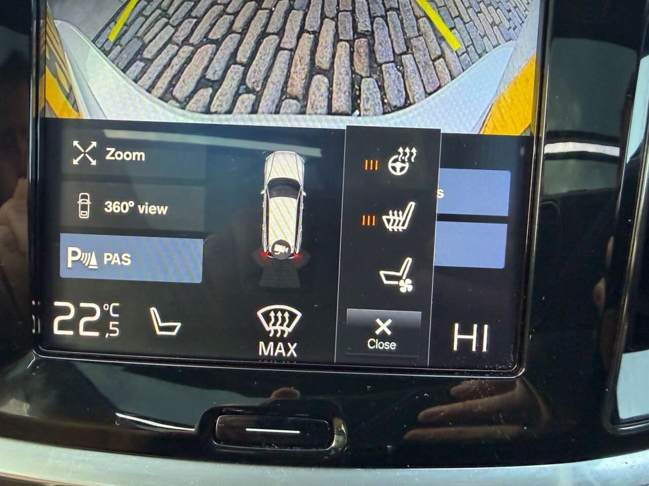 2018 VOLVO V60 2018 VOLVO V60