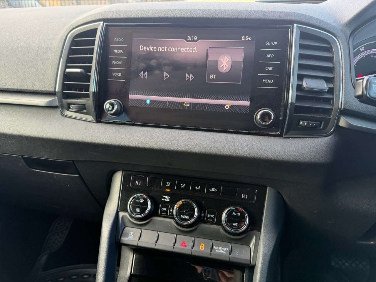 2018 SKODA KAROQ 2018 SKODA KAROQ