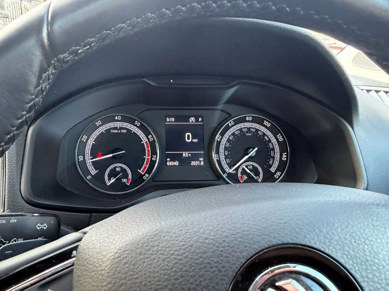 2018 SKODA KAROQ 2018 SKODA KAROQ