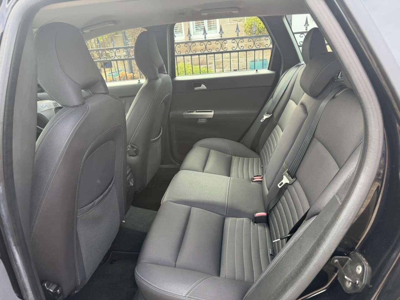 2006 VOLVO V50 2006 VOLVO V50