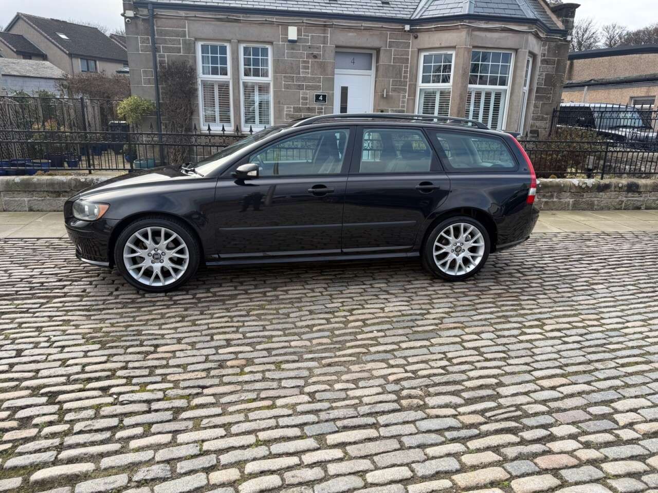 2006 VOLVO V50 2006 VOLVO V50